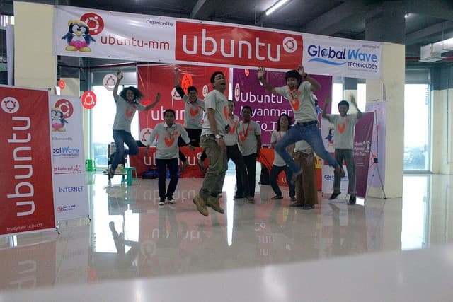 Ubuntu Myanmar LoCo Team